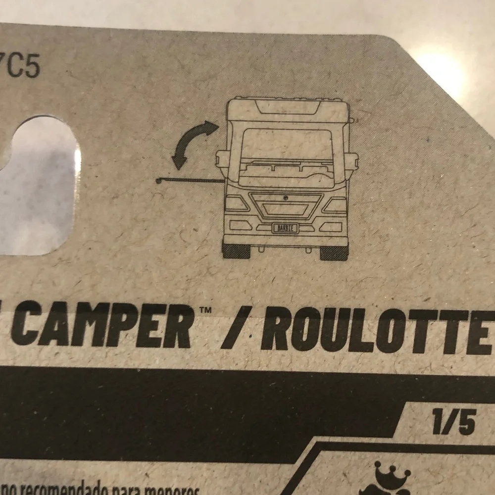 Mattel Barbie Hot Wheels Dream Camper - Pink and Blue